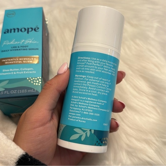 Amopé Radiant Skin Leg & Foot Daily Hydrating Serum, 3.5 oz NIB - Picture 2 of 3